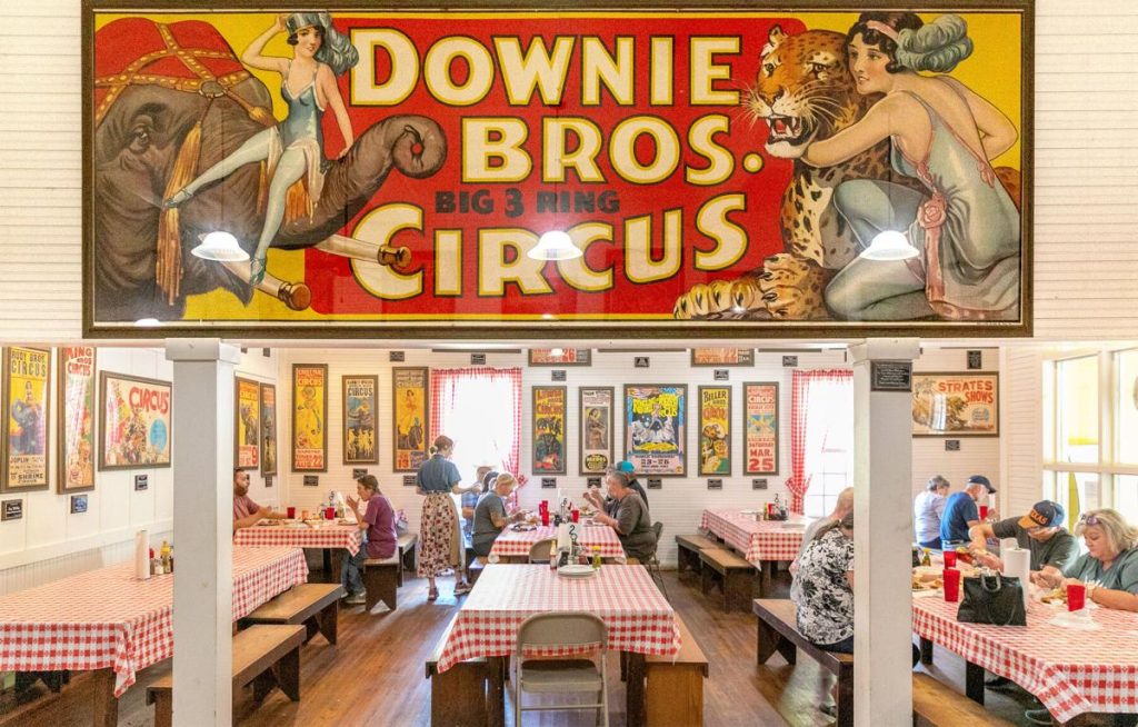 Inside shot of the world famous pickett house restaurant in woodville, texas